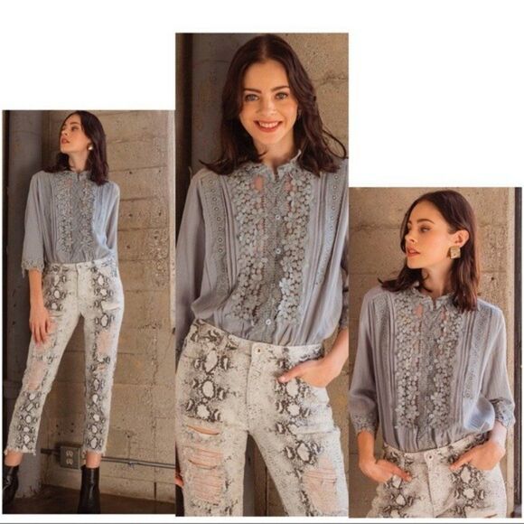 FLORAL Blouse With Eyelet Lacing In Grey - Picture 4 of 14